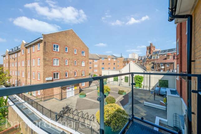 Flat C, 8, Church Road, LONDON photo 4