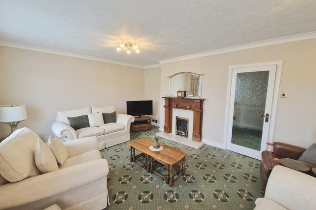 28, Normoss Avenue, Normoss photo 2