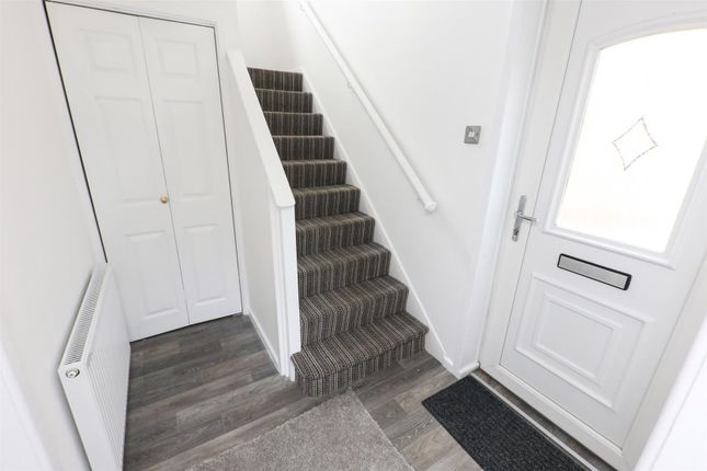 9, Whitby Road, Doncaster photo 4
