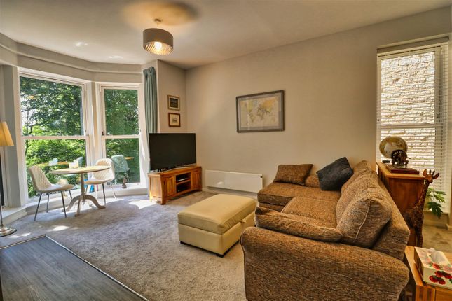 Flat 4, Low Wood, 46, Clarence Road, Leeds photo 4