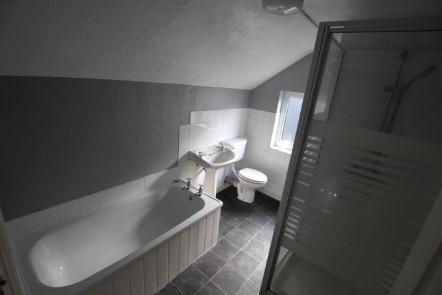 37, Cammidge Street, Withernsea photo 2