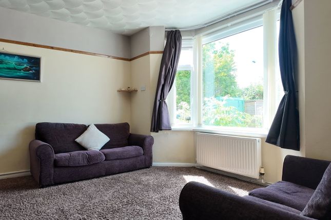 33, Rydon Estate, Kingsteignton photo 3