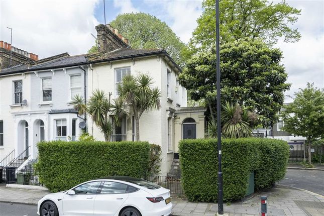 Property for sale in Sidney Road, London