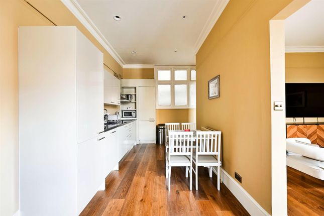 1a, Kensington High Street, London photo 4