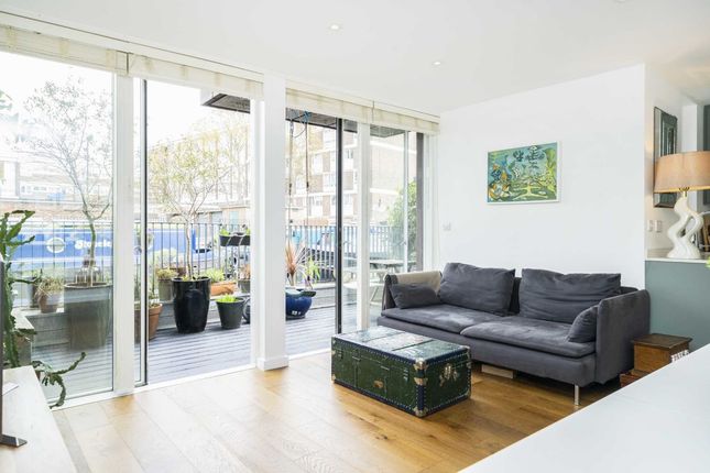 Thumbnail Flat for sale in Cester Street, London