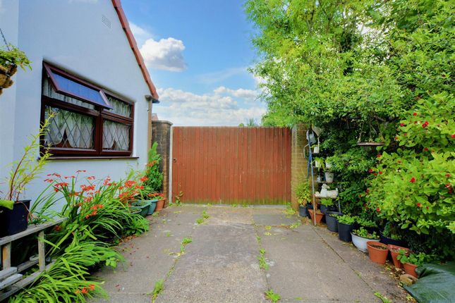 Detached bungalow for sale in Awsworth Lane, Cossall, Nottingham