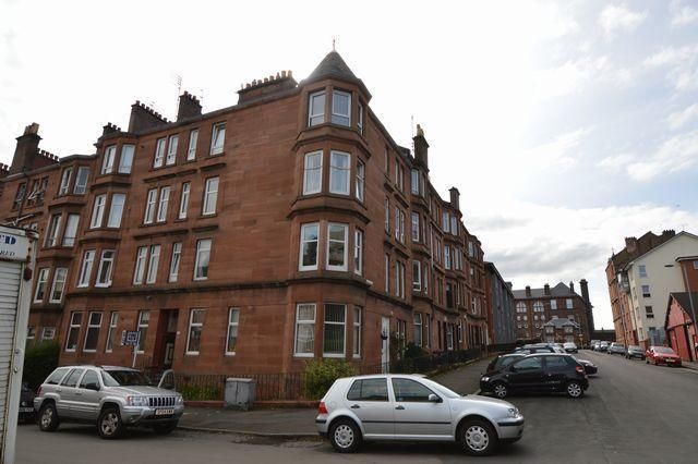 Flat to rent in Exeter Drive, Glasgow