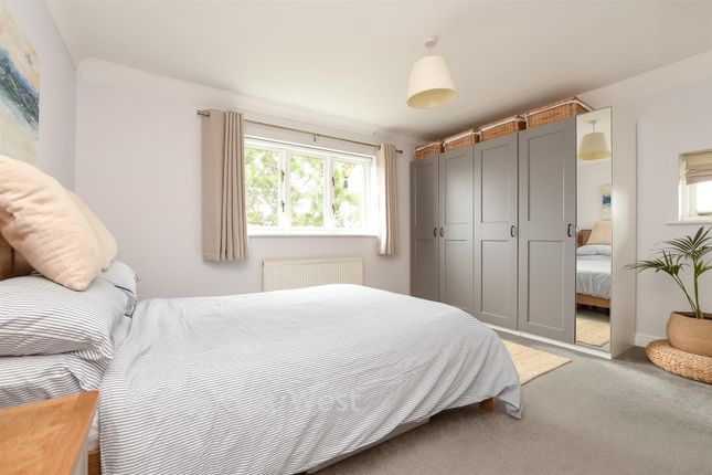 Wisley Court House, Highacre, Dorking photo 3