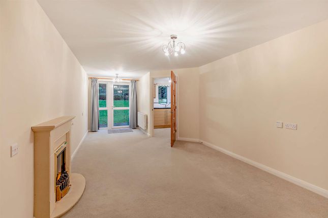 Thumbnail Flat for sale in Windsor House, Abbeydale Road, Sheffield