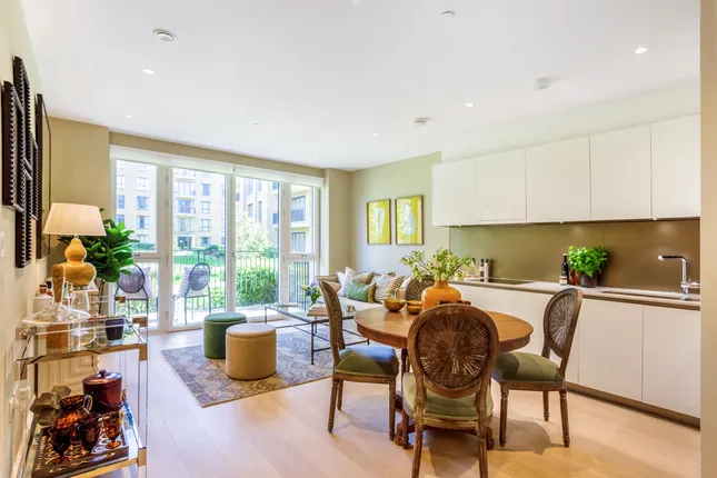 Hamptons - London New Homes