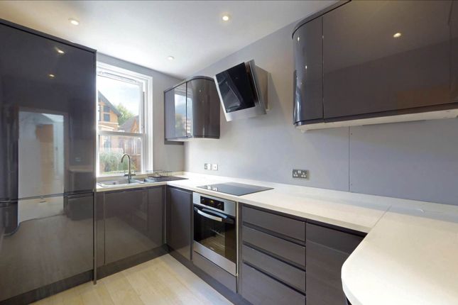 Flat 3, Langdon Park Road, London photo 2