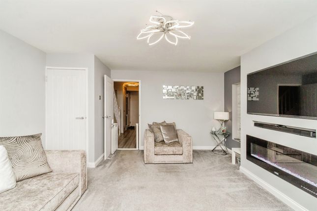 End terrace house for sale in Whitewood Glade, Willenhall