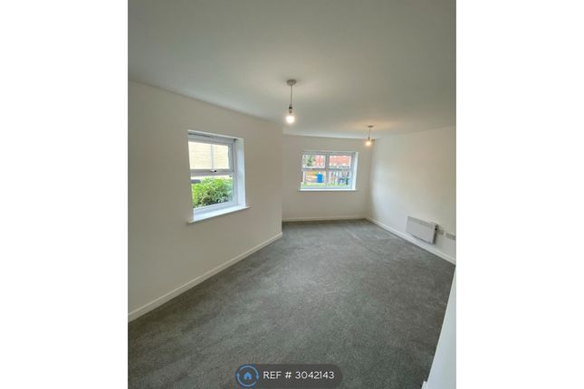 Flat, Siding Court Guest St, Widnes photo 5