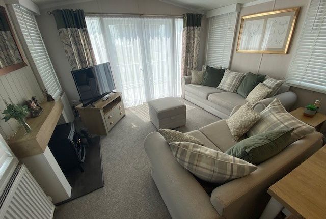 Ashbourne Heights Holiday Park, A515 Fenny Bentley, Ashbourne photo 4