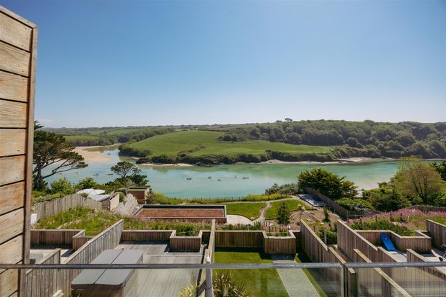 7 Woodlands, Pentire Crescent, Newquay photo 2
