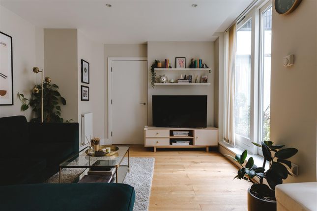 1 Northill House, 35a Queensdown Road, London photo 4