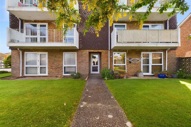 Thumbnail Flat for sale in Chester Avenue, Lancing