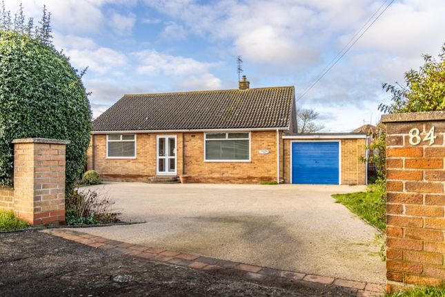 Detached bungalow for sale in Hawthorn Bank, Spalding, Lincolnshire
