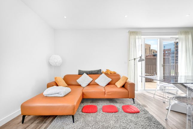 54, Azure House, Hornsey photo 2