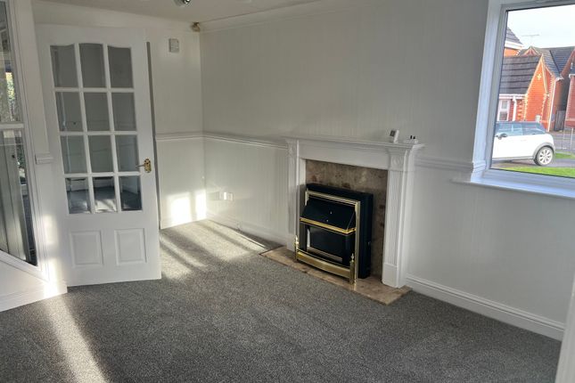4 Oxton Close, Retford photo 2