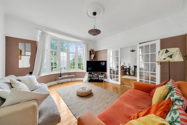 15, Madeira Avenue, Bromley photo 4