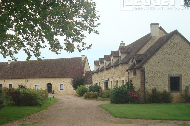 Villa for sale in Bazoches-Sur-Hoëne, Orne, Normandie
