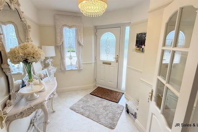 136, Theobalds Park Road, Enfield photo 4