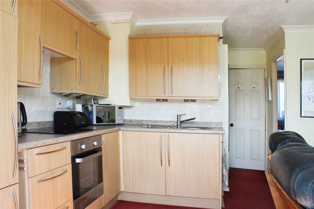 157, Sheppey Beach Villas, Leysdown-on-Sea photo 5