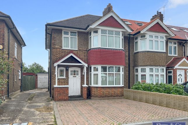 Thumbnail End terrace house for sale in Shirley Drive, Hounslow