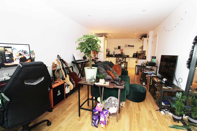 Flat for sale in Chapter Way, Colliers Wood, London
