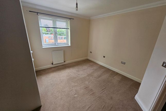 Flat 12, Chilton Place, Park Street, Aylesbury photo 5