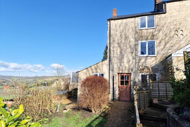 End terrace house for sale in Middle Hill, Stroud