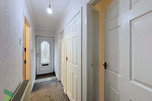 Owlet Hall Road, Darwen photo 3