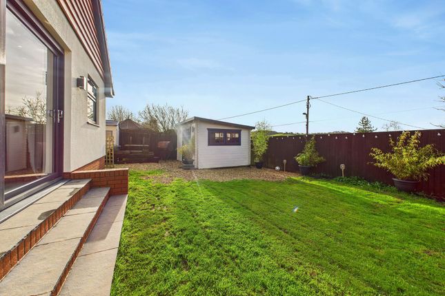 65 Highfield Close, Crediton photo 4