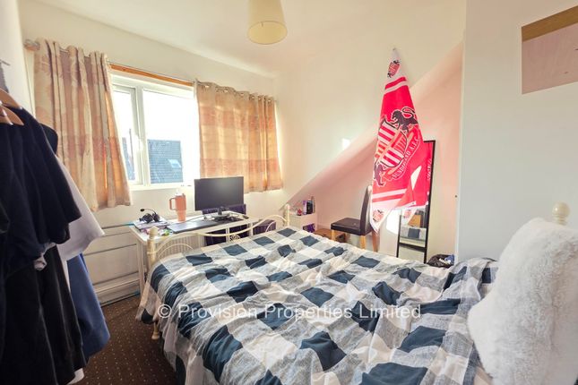 Hessle View, Hyde Park photo 2