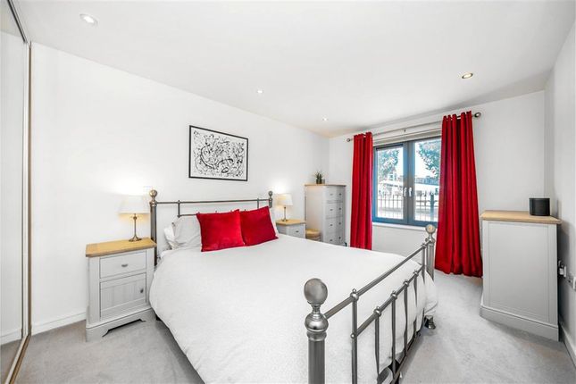 Eythorne Road, London photo 3