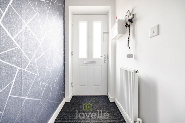 11 Heathland Way, Grimsby photo 2