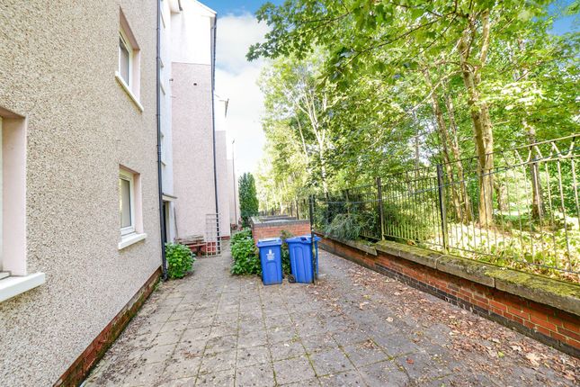 Flat for sale in Berryknowes Road, Glasgow