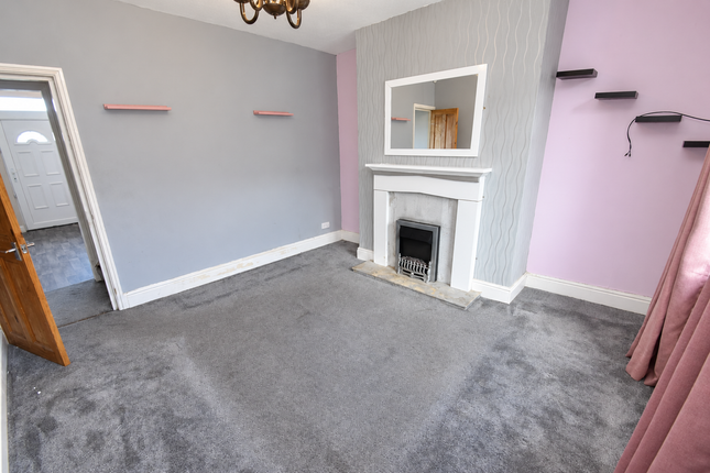 41, Institute Road, Bradford photo 3