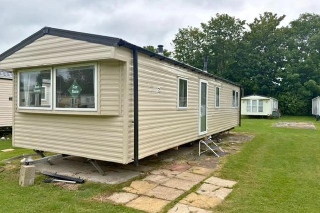 2-bed caravan on Ferryfields Holiday Park, Station Road, Winchelsea, £30,500