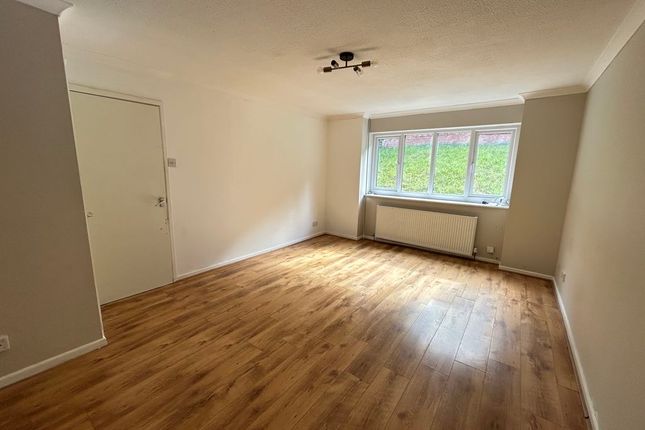 40, Alwen Drive, Colwyn Bay photo 2