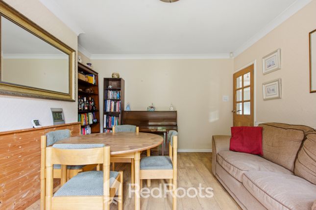 119 Melton Road, Sprotbrough, South Yorkshire photo 4