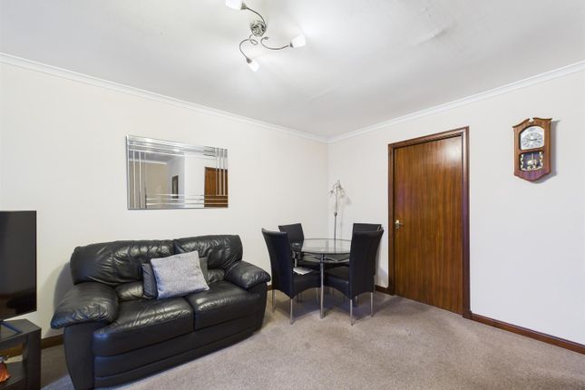 6, Church Place, Perth photo 4