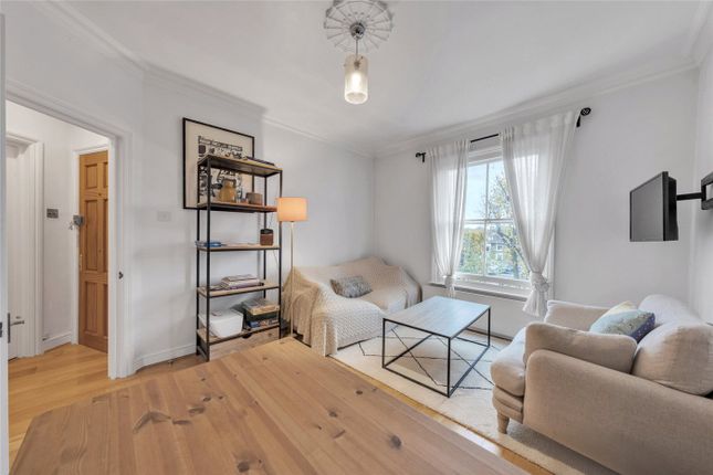 Flat 5, 19, Belgrave Gardens, St John's Wood photo 2