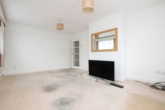 Flat 1, Moat House, Moat Croft Road, Eastbourne photo 4