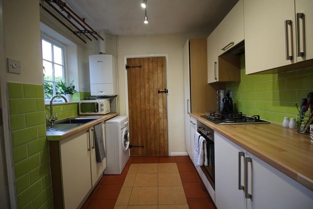 26 Main Road, Biddenham, Bedford photo 4