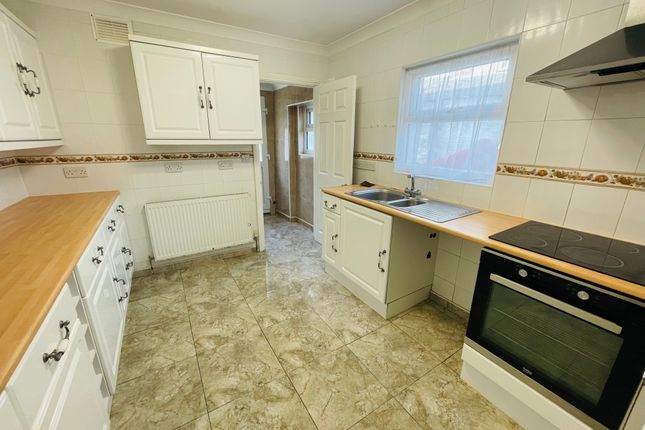3, Ropewalk, Fishguard, SA65 photo 3