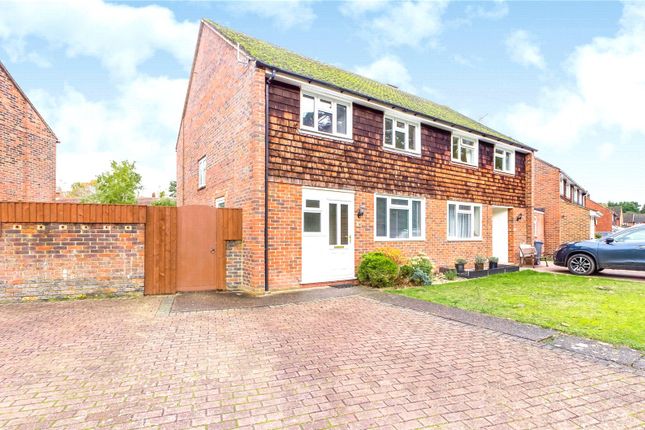 Thumbnail Semi-detached house to rent in Inhurst Way, Tadley, Hampshire