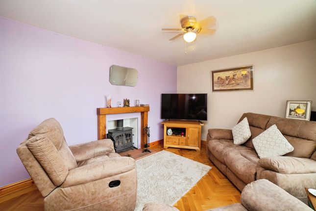 23, Birch Avenue, MANSFIELD photo 4