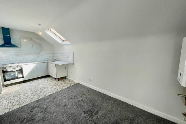 Flat 8, 217 - 219 Sheffield Rd, Barnsley photo 2